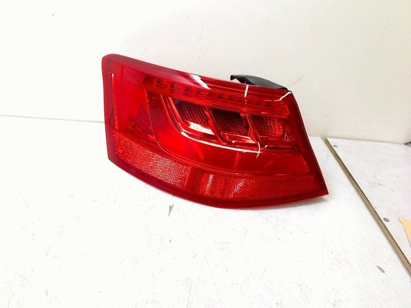 Achterlicht Links led 3 deurs Audi A3 (8V1/8VK) 8V3945095A, Auto-onderdelen, Gebruikt, Auto-Union-Straße  1, Ingolstadt 85057, , Duitsland