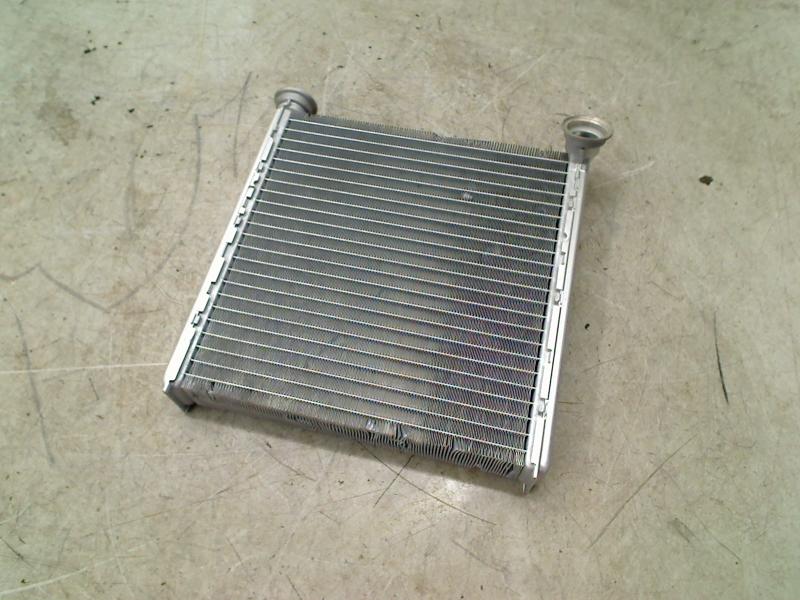 Kachelradiateur Volkswagen Passat Variant (3G5) 5Q0819031, Gebruikt, Volkswagen, Volkswagen AG, Kundenbetreuung@volkswagen.de
