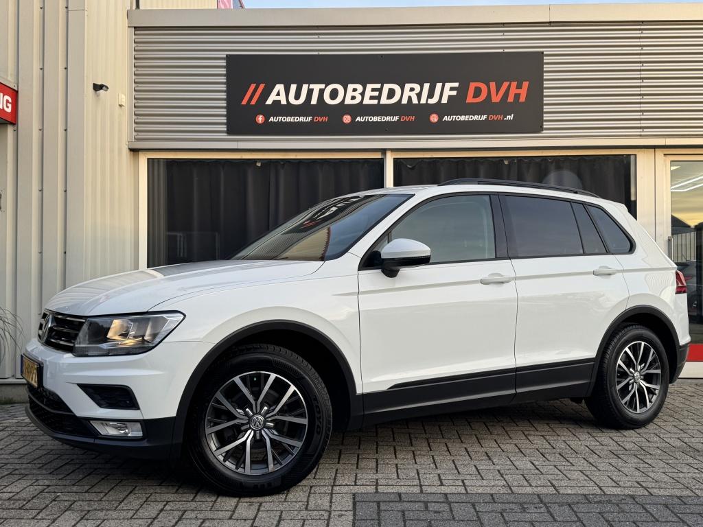 Volkswagen Tiguan 1.4 TSI | TREKHAAK | CRUISE | NAP | DEALER, Voorwielaandrijving, 125 pk, Gebruikt, Euro 6