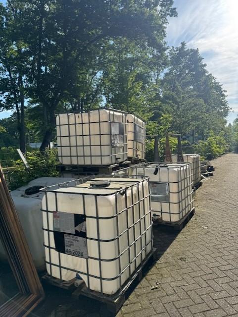 7 IBC containers, Tuin en Terras, Regentonnen, 150 liter of meer, Ophalen, Gebruikt, Kunststof