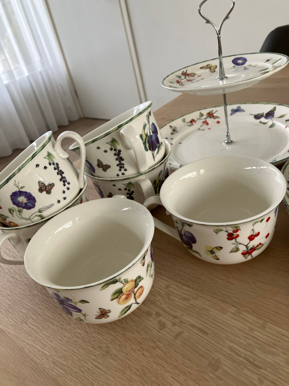 Servies Janneke Brinkman, Overige merken, Ophalen of Verzenden, Zo goed als nieuw, Porselein