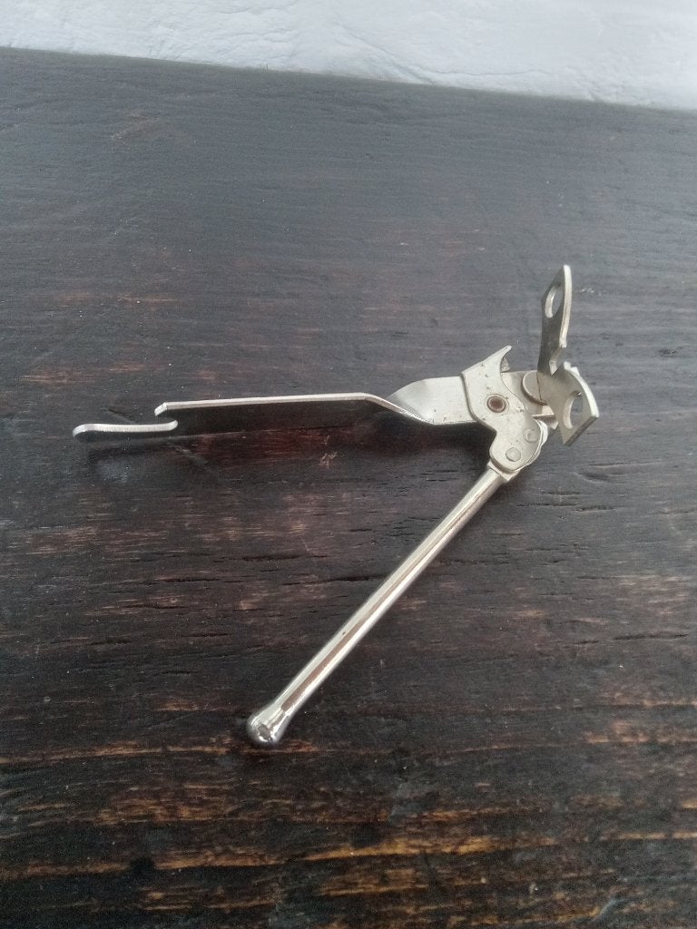 Blikopener, Huis en Inrichting, Keuken | Keukenbenodigdheden, Snijmachine, Ophalen of Verzenden, Zo goed als nieuw, Metaal