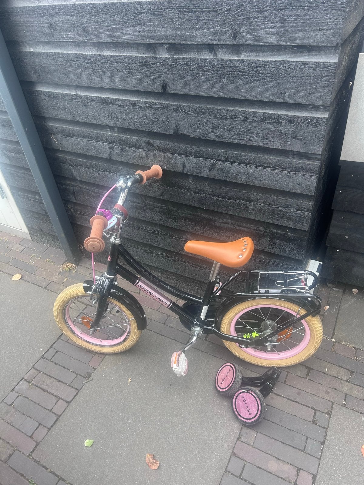 Kinderfiets 14 inch met zijwieltjes - Zwart/Roze, Ophalen, Zijwieltjes, Gebruikt, Velgrem