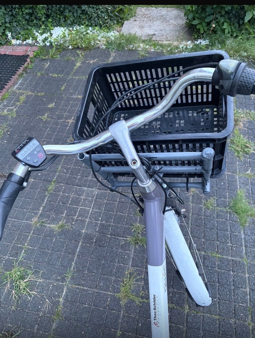 Qwic elektrische fiets met mand, Ophalen, Gebruikt, 51 tot 55 cm, Minder dan 30 km per accu
