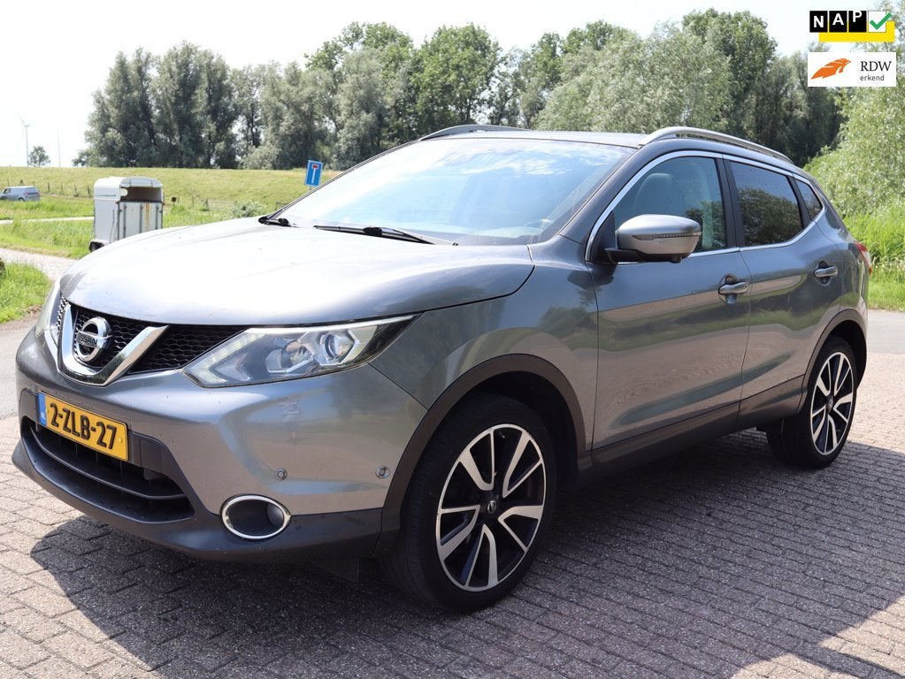 Nissan Qashqai 1.2 Tekna, Auto's, Voorwielaandrijving, Euro 5, Gebruikt, 4 cilinders