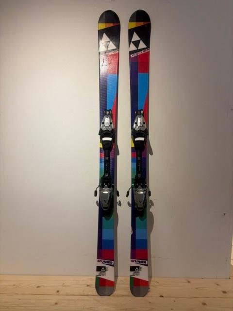 Fischer Stunner Junior Freestyle Carveski's lengte 141 cm, Sport en Fitness, 160 tot 180 cm, Fischerstraße 1, 4910 Ried im Innkreis, Oostenrijk