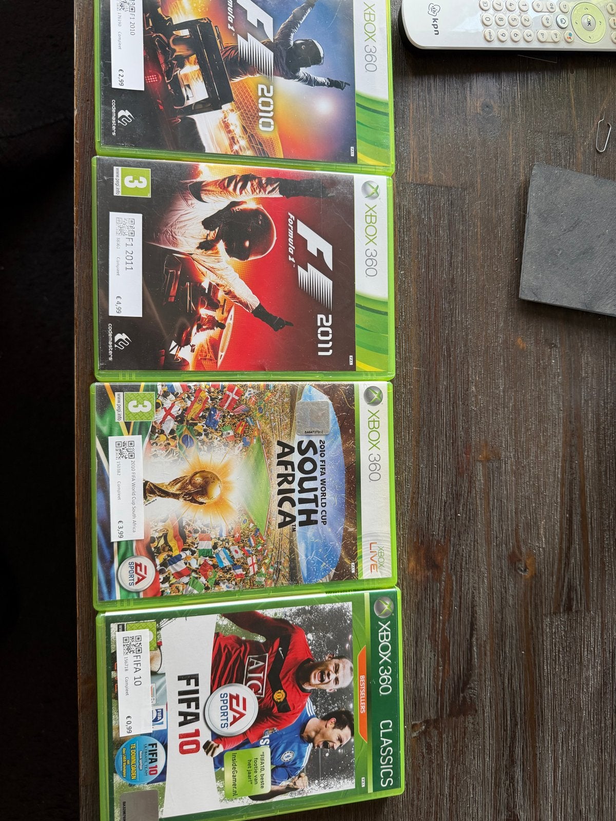 Xbox 360 games: F1 2010, F1 2011, FIFA 10, FIFA World Cup, Ophalen, Gebruikt, Racen en Vliegen, Gekoppelde computers