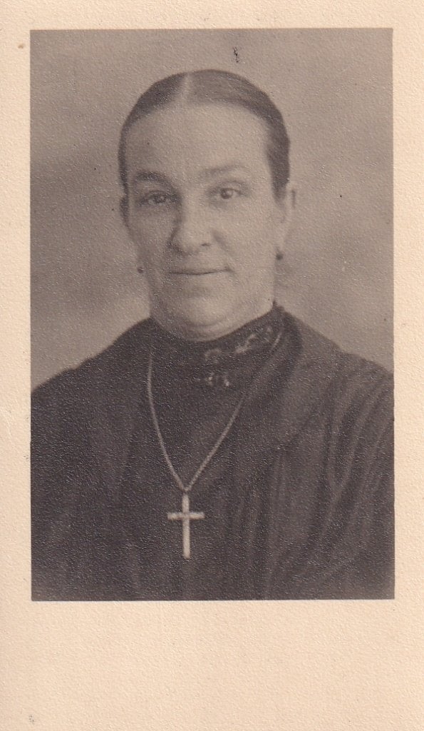 Vaan 1877 Vlijmen 1945 Goirle, Verzamelen, Ophalen of Verzenden, Bidprentje