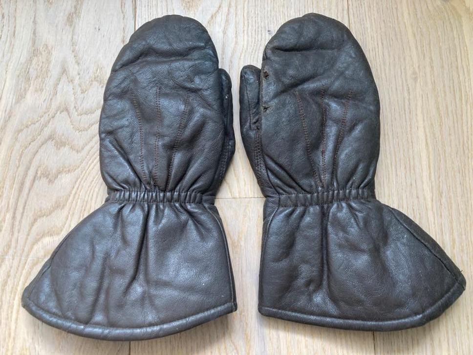 Oude leren motorhandschoenen bruin gevoerd brocant antiek, Motoren, Kleding | Motorkleding, Ophalen of Verzenden, Tweedehands