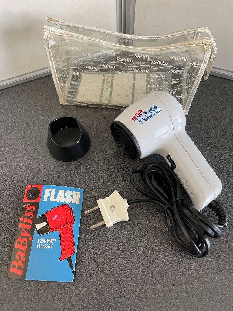 BaByliss Flash reisföhn, Sieraden, Tassen en Uiterlijk, Uiterlijk | Haarverzorging, Ophalen of Verzenden, Zo goed als nieuw, Föhn of Haardroger
