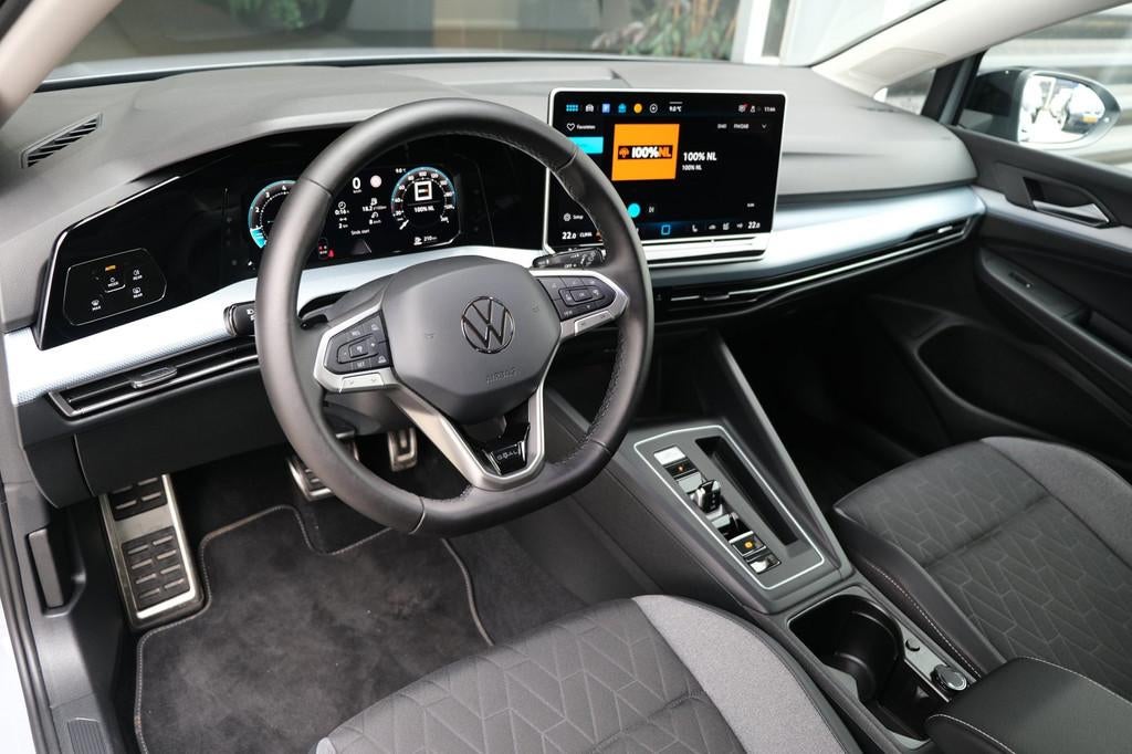 Volkswagen Golf 8.5 1.5 eTSI DSG 115PK Goal Edition Facelift, Auto's, Volkswagen, Gebruikt, Zwart, Leder en Stof, Origineel Nederlands