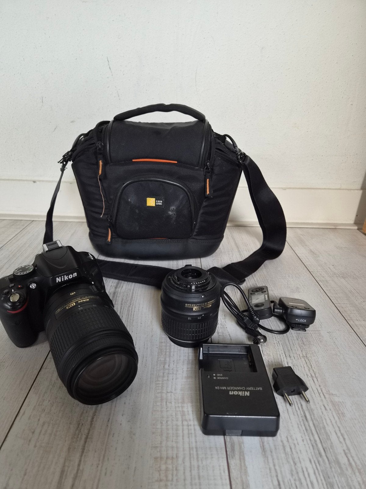 Nikon D5100 Spiegelreflexcamera met 2 lenzen en accessoires, Audio, Tv en Foto, Fotocamera's Digitaal, Gebruikt, Spiegelreflex
