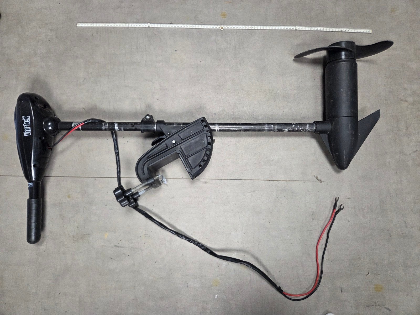 Vortex 45 LBS elektrische buitenboordmotor met accu en lader, Ophalen of Verzenden, Gebruikt, Motor en Techniek
