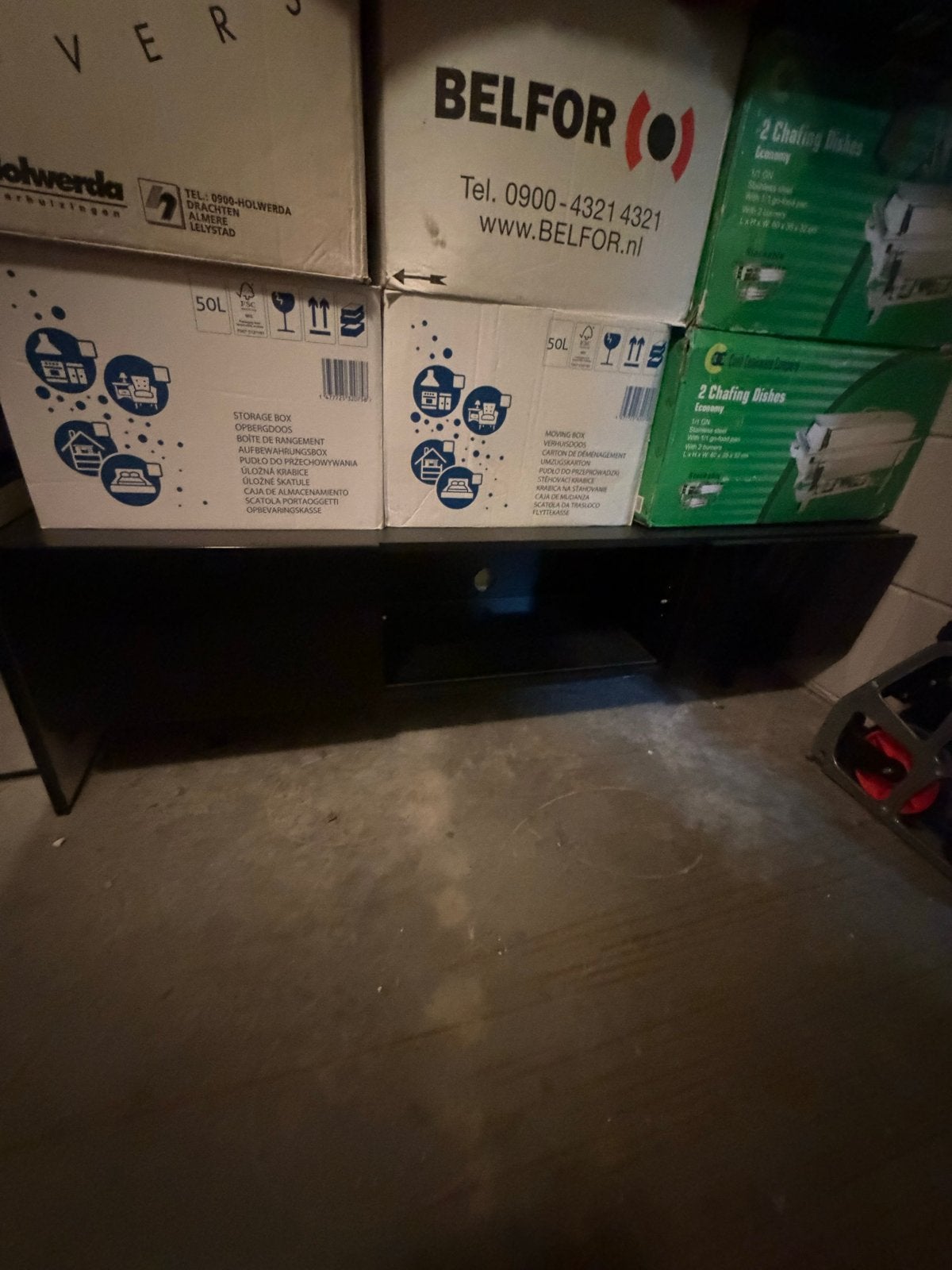 Gratis afhalen. Hoogglans zwart tv onderkast., Ophalen, Gebruikt, 150 discs of meer, Hout
