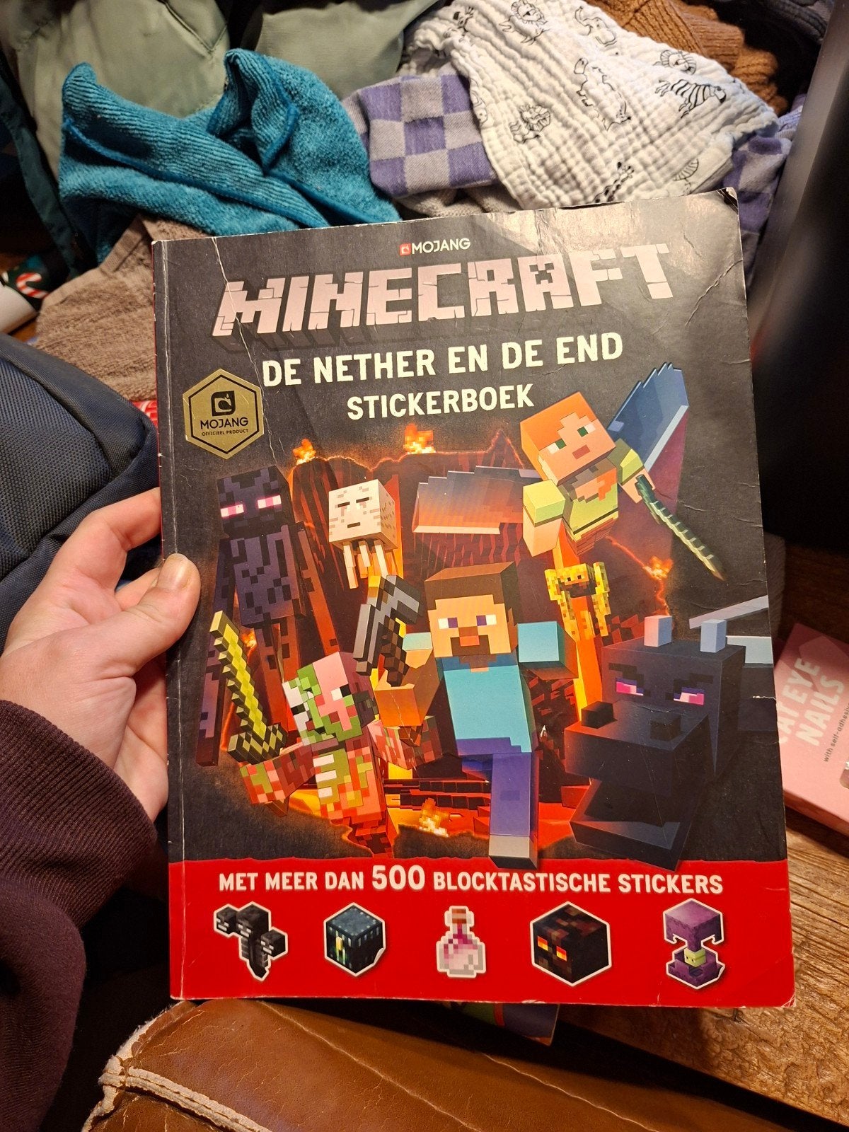 raft: De Nether en De End Stickerboek - Meer dan 500 sti, Ophalen of Verzenden, Zo goed als nieuw, Overige typen