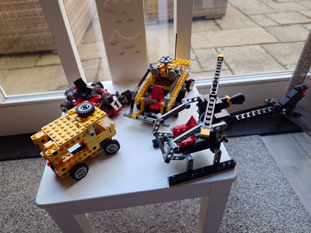 Lego Technic 8825 8830, Kinderen en Baby's, Speelgoed | Duplo en Lego, Gebruikt, Lego, Compleet, Ophalen of Verzenden