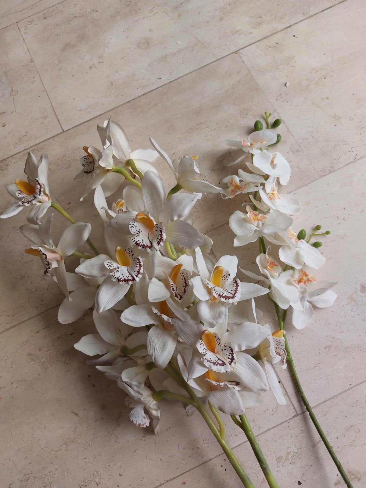Witte Kunst Orchideeën - Realistisch en Onderhoudsvrij, Binnen, Kunstbloem, Ophalen of Verzenden, Kunststof
