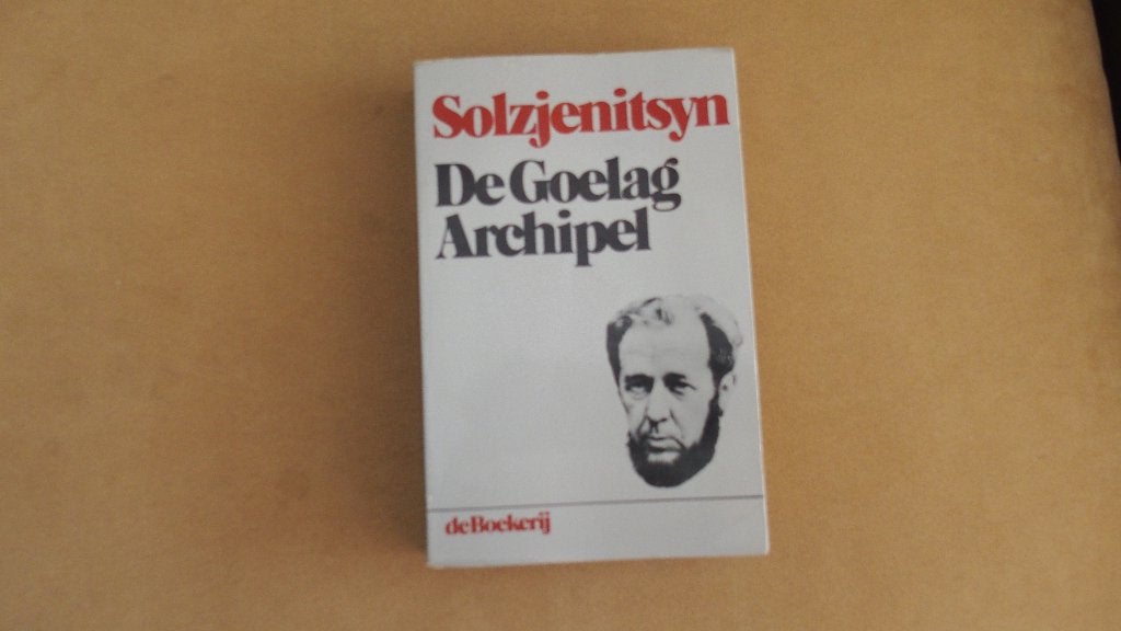 De Goelag Archipel - Solzjenitsyn - (Bizar boek) - Rusland, Ophalen of Verzenden, Zo goed als nieuw, Solzjenitsyn, Europa overig