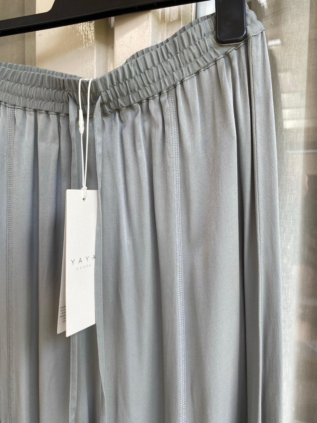 YAYA spiksplinternieuwe viscose rok maat 34, Verzenden, Nieuw, Maat 34 (XS) of kleiner, Grijs