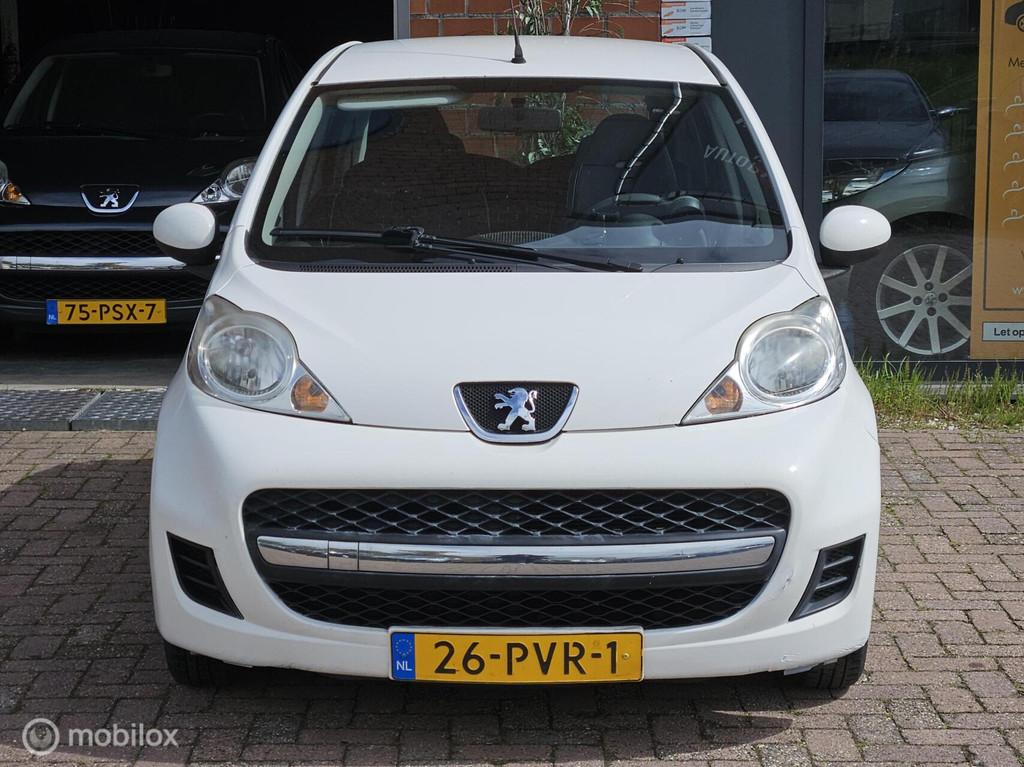 Peugeot 107 1.0-12V Millesim 200, Voorwielaandrijving, Euro 5, Gebruikt, 4 stoelen