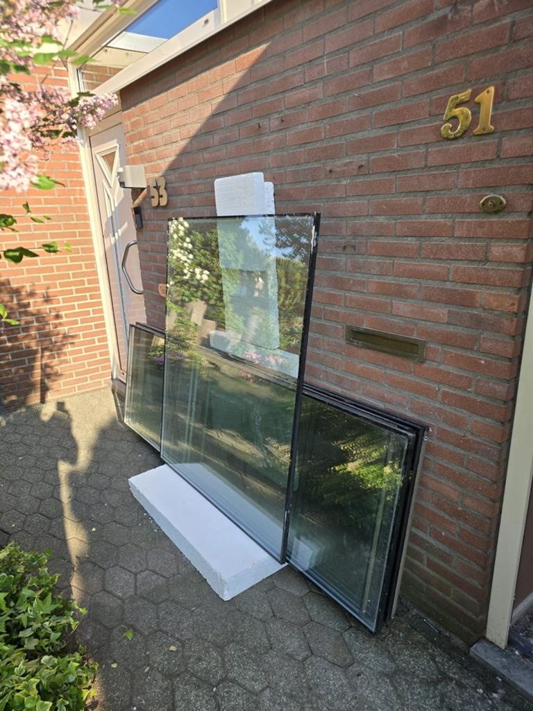Dubbel glas, Ophalen, Zo goed als nieuw, Gevelraam of Ruit