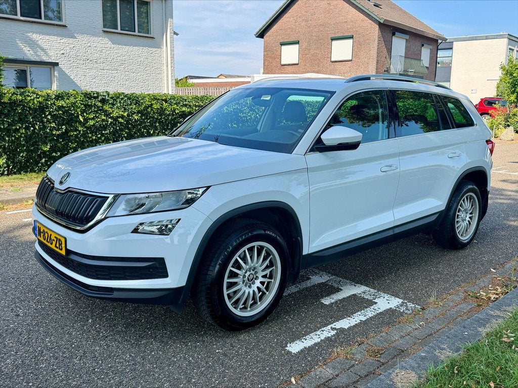 Skoda Kodiaq 1.4 TSI ACT Ambition Business, Auto's, Skoda, Euro 6, 4 cilinders, 150 pk, Wit