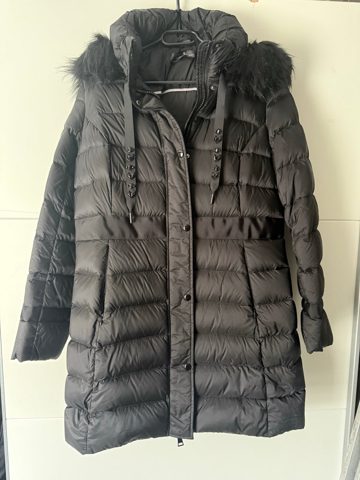 Isabell Schmitt Zwarte Dons Jas met Bontkraag Maat M, Kleding | Dames, Jassen | Winter, Verzenden, Nieuw, Maat 38/40 (M), Zwart
