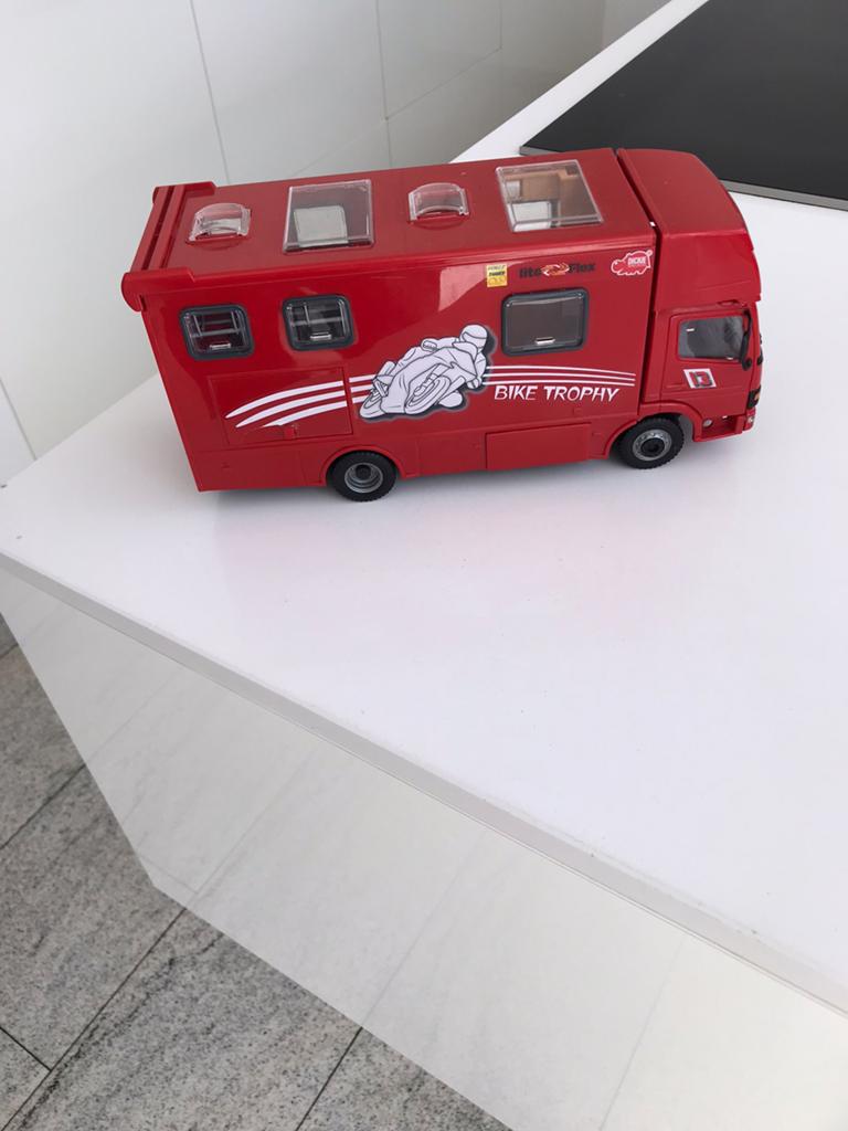 Mercedes Truck Camper voor Motor wedstrijden zeer mooin, Ophalen, Zo goed als nieuw, Bus of Vrachtwagen