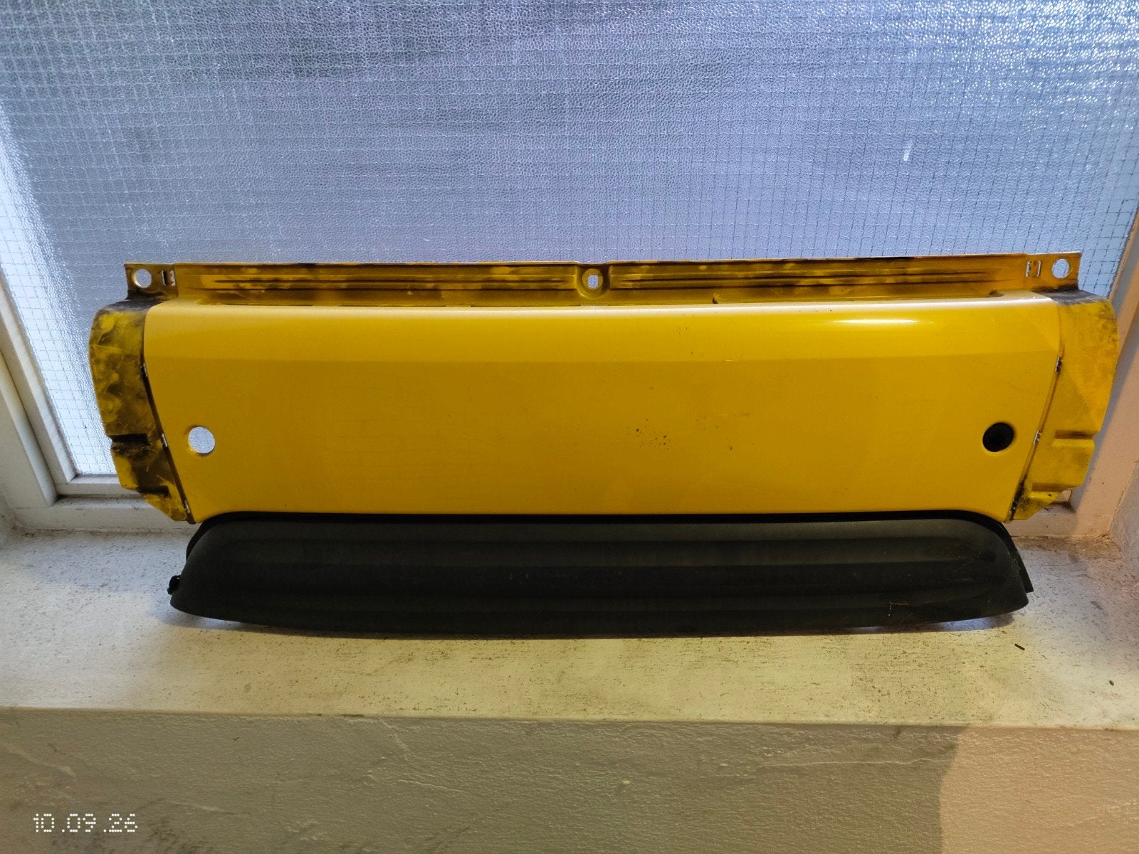 Smart ForTwo 2002 Achterbumper Middenstuk Geel, Gebruikt, Ophalen of Verzenden, Achter, Bumper