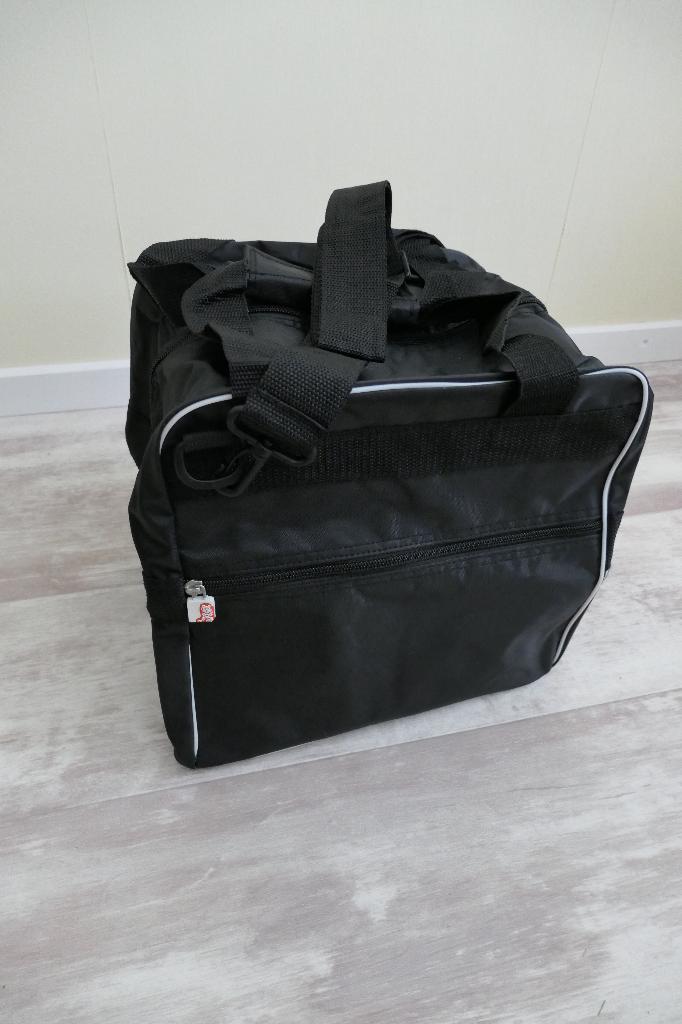 Mooie zwarte schoudertas, reistas, weekendtas - nieuw, 20 tot 30 cm, Zwart, Minder dan 40 cm, Ophalen of Verzenden