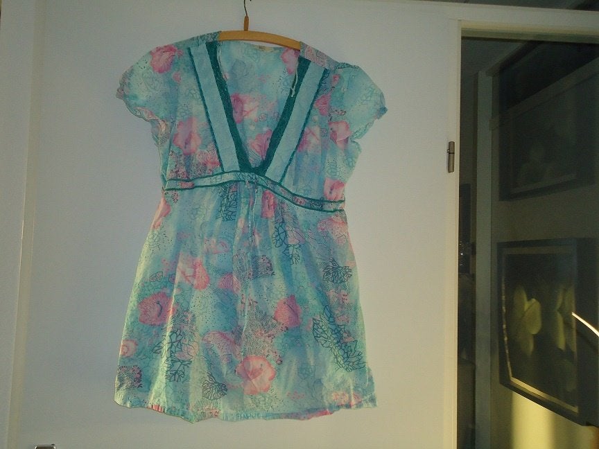 blouse tuniek mt 46 lichte kleuren, Ophalen of Verzenden, Zo goed als nieuw, Maat 46/48 (XL) of groter, Overige kleuren
