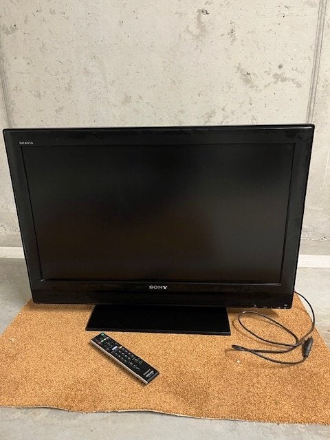 Sony Bravia 32 inch LCD TV (Model: KDL-32P3000), Ophalen, Gebruikt, 50 Hz, 80 tot 100 cm