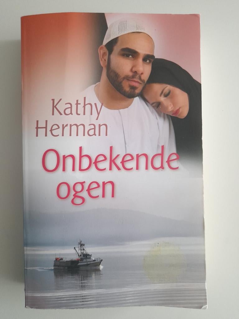 Kathy Herman - Onbekende ogen, Ophalen of Verzenden, Gelezen, Kathy Herman