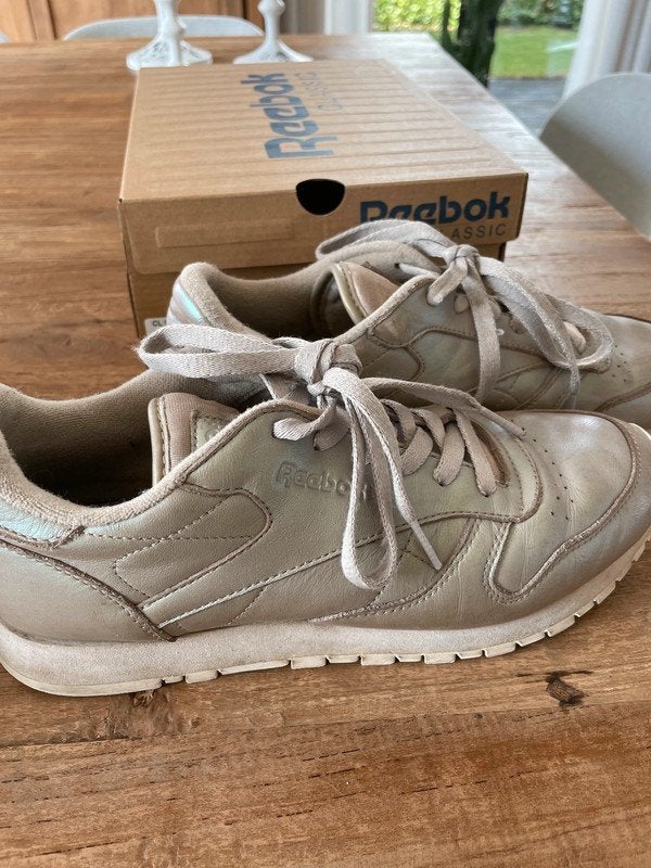 Reebok schoenen maat 40, Beige, Ophalen of Verzenden, Sneakers of Gympen, Reebok