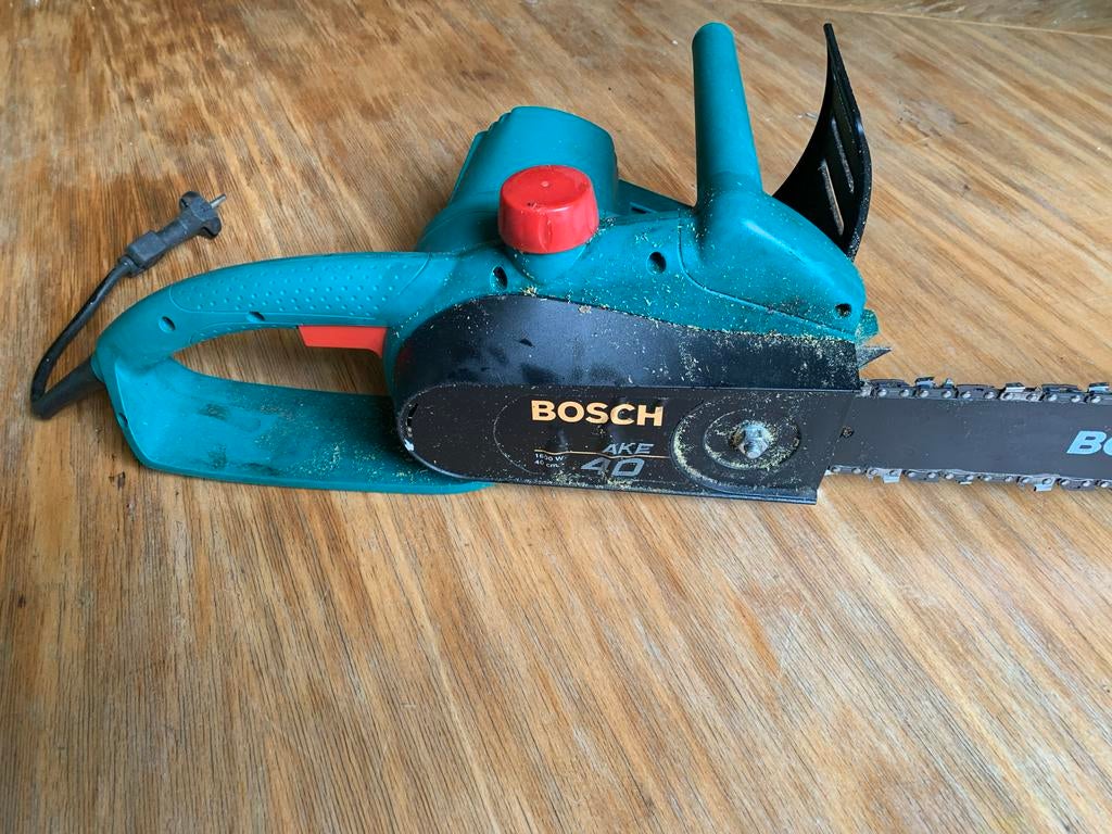 Bosch AKE 40 elektrische kettingzaag - 1600W, Ophalen, Gebruikt, Kettingzaag, 30 tot 70 mm