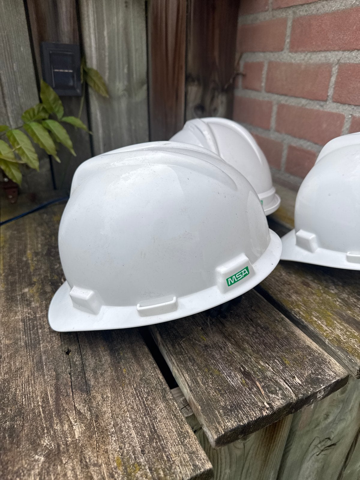 MSA V-Gard Veiligheidshelmen (3 stuks), Doe-het-zelf en Verbouw, Veiligheidshelmen, Ophalen, Gebruikt
