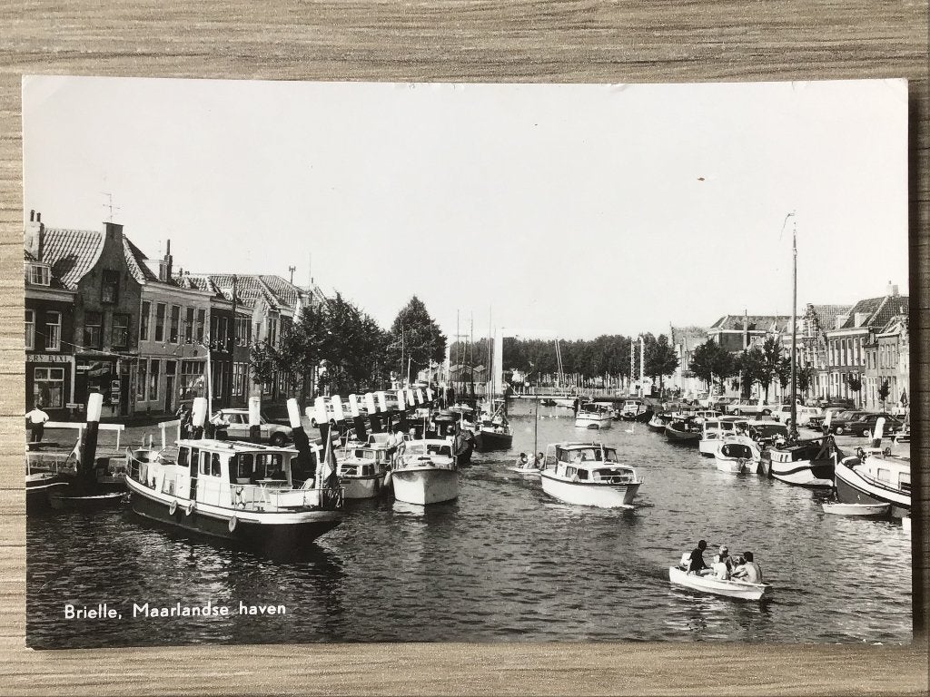 Ansichtkaart Brielle, Maarlandse haven 1971-72, Verzamelen, Ansichtkaarten | Nederland, Verzenden, 1960 tot 1980, Gelopen, Zuid-Holland
