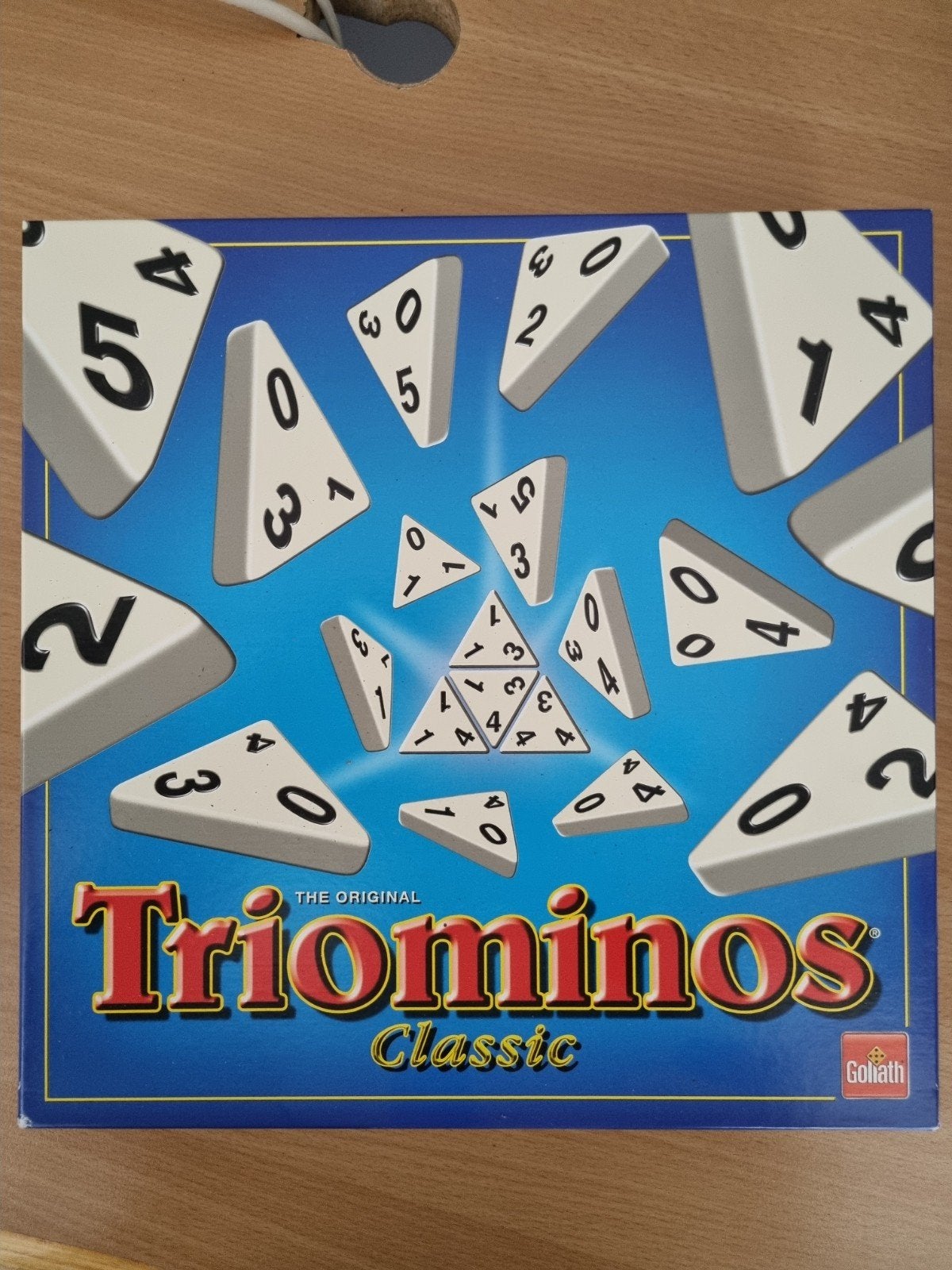 Triominos, Hobby en Vrije tijd, Gezelschapsspellen | Overige, Ophalen of Verzenden, Nieuw