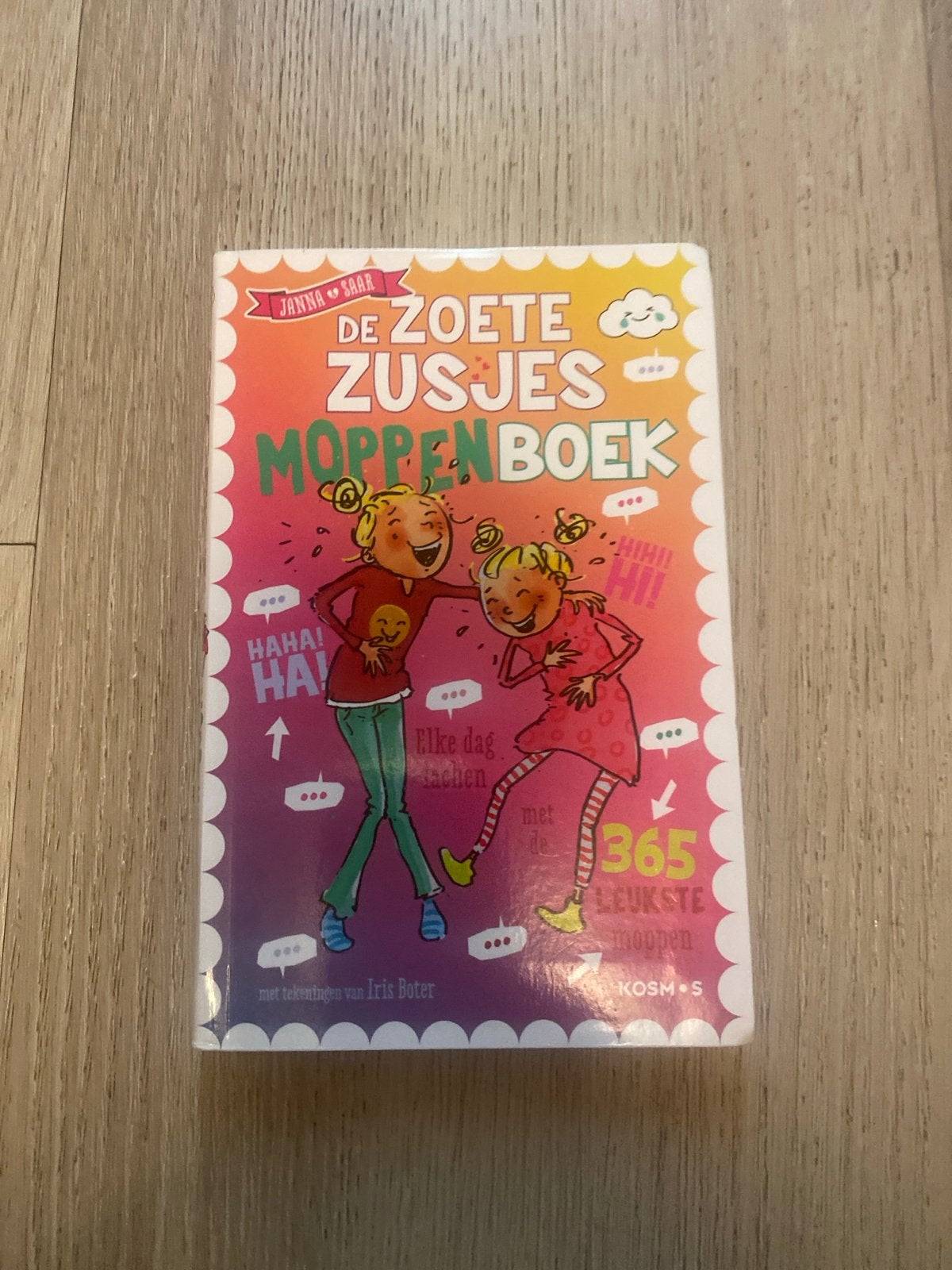De Zoete Zusjes Moppenboek - 365 Leuke Moppen, Boeken, Ophalen of Verzenden, Zo goed als nieuw, Non-fictie