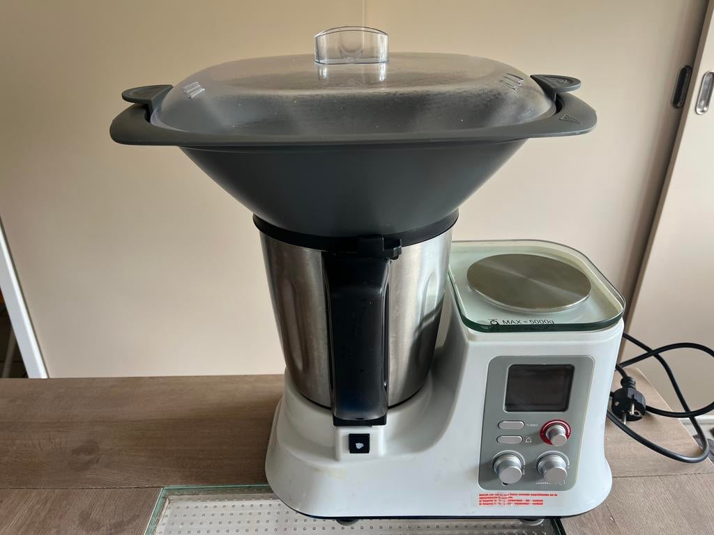 Kookrobot van de Aldi, 2 tot 3 liter, Ophalen, Gebruikt, 3 snelheden of meer