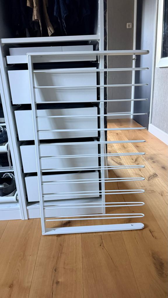 Ikea Broekenrek 100x58 cm - Zo goed als nieuw, Ophalen, Zo goed als nieuw, 50 tot 100 cm, Minder dan 100 cm
