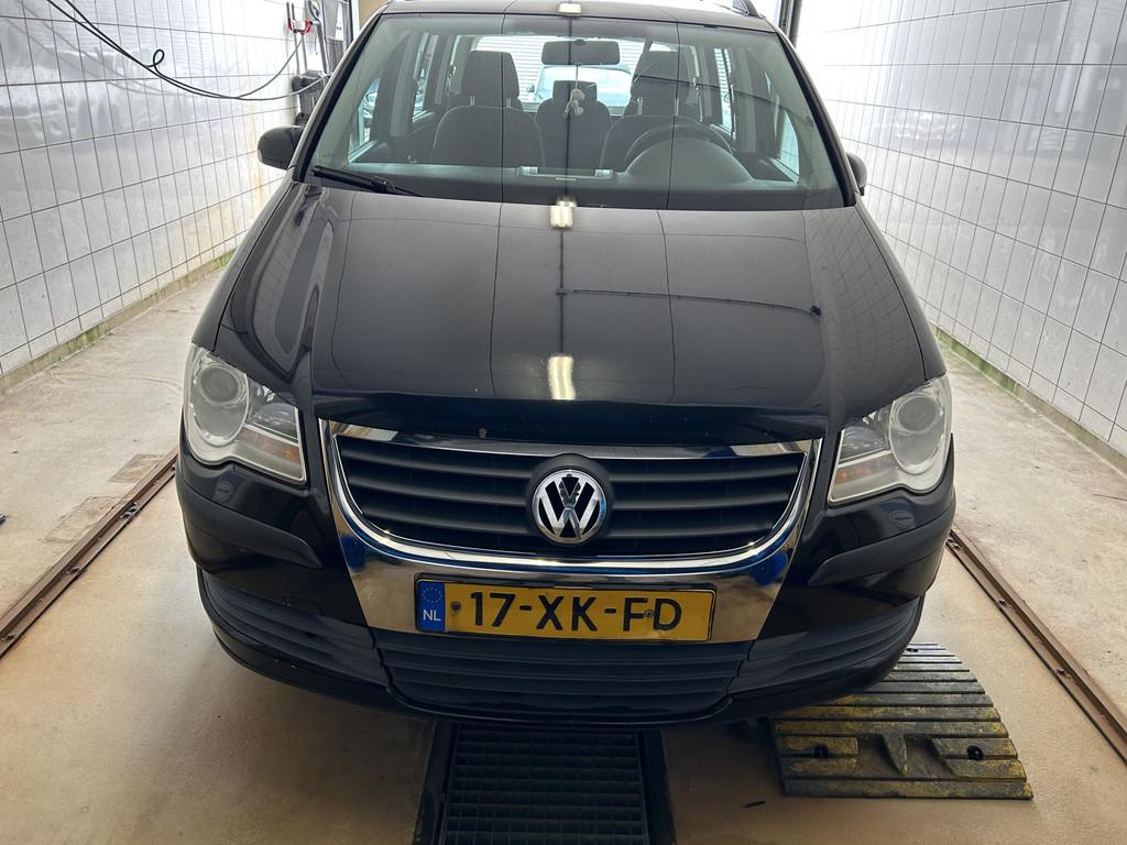 Volkswagen Touran 1.4 TSI Rijdt en schakeld prima Trekhaak A, Auto's, Volkswagen, Voorwielaandrijving, Gebruikt, 4 cilinders, Zwart