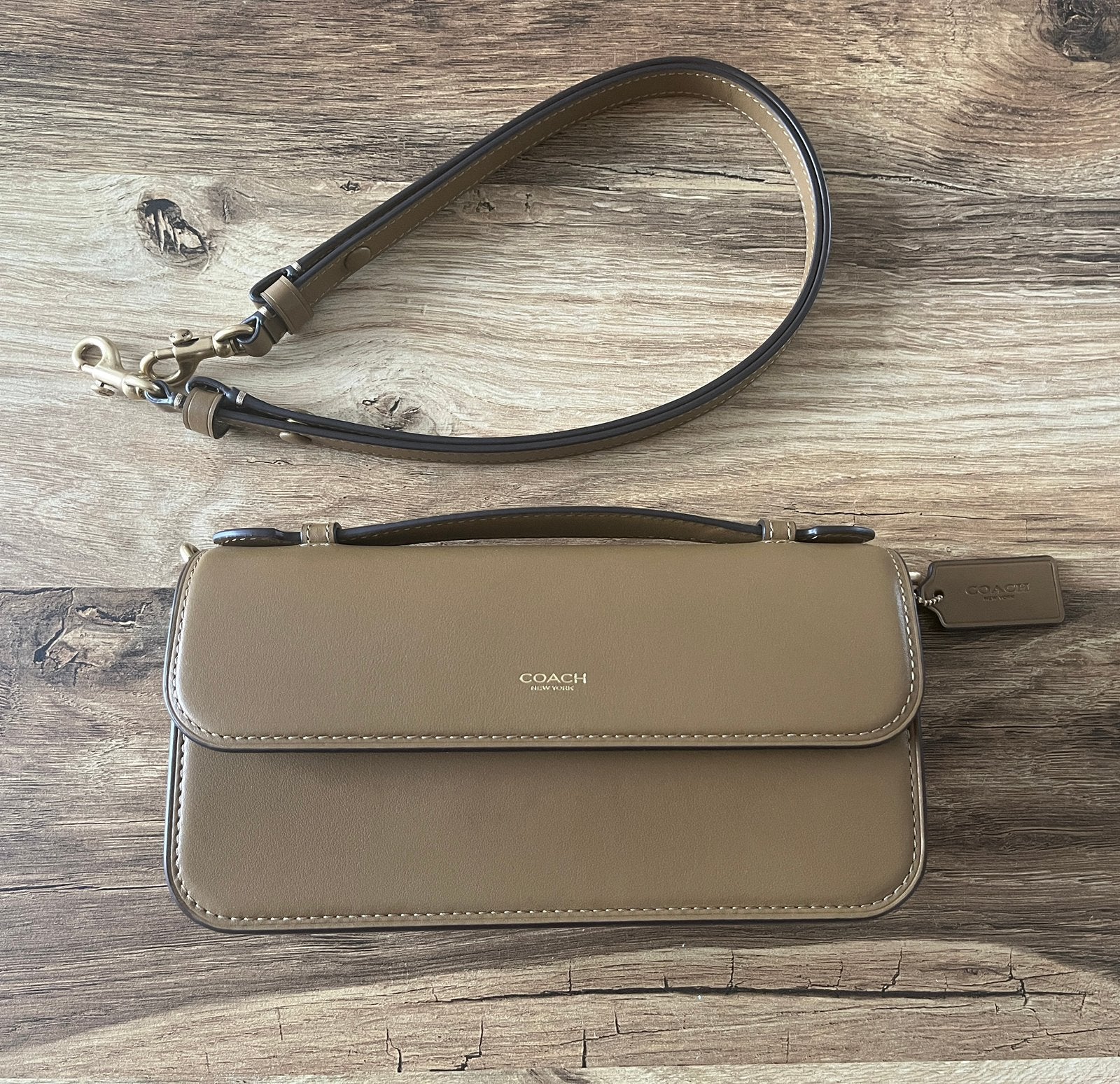 Nieuwe leren tas Coach Elora, Ophalen of Verzenden, Zo goed als nieuw, Schoudertasje