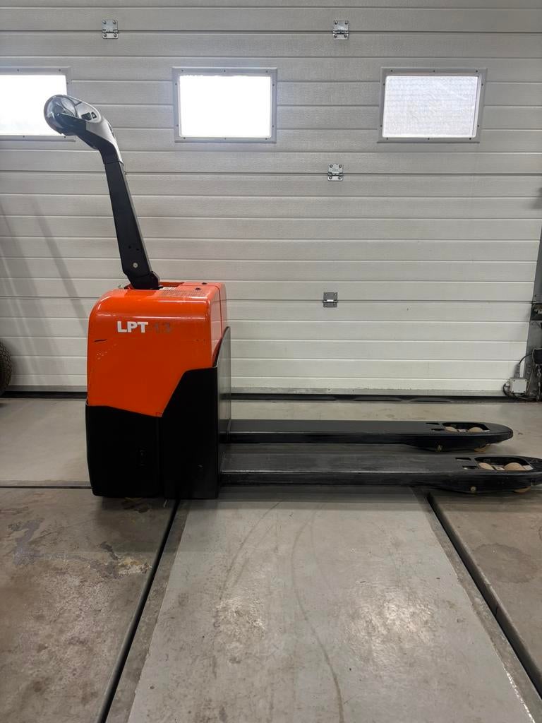 Pompwagen palletwagen elektrische pompwagen, Ophalen of Verzenden, Zo goed als nieuw