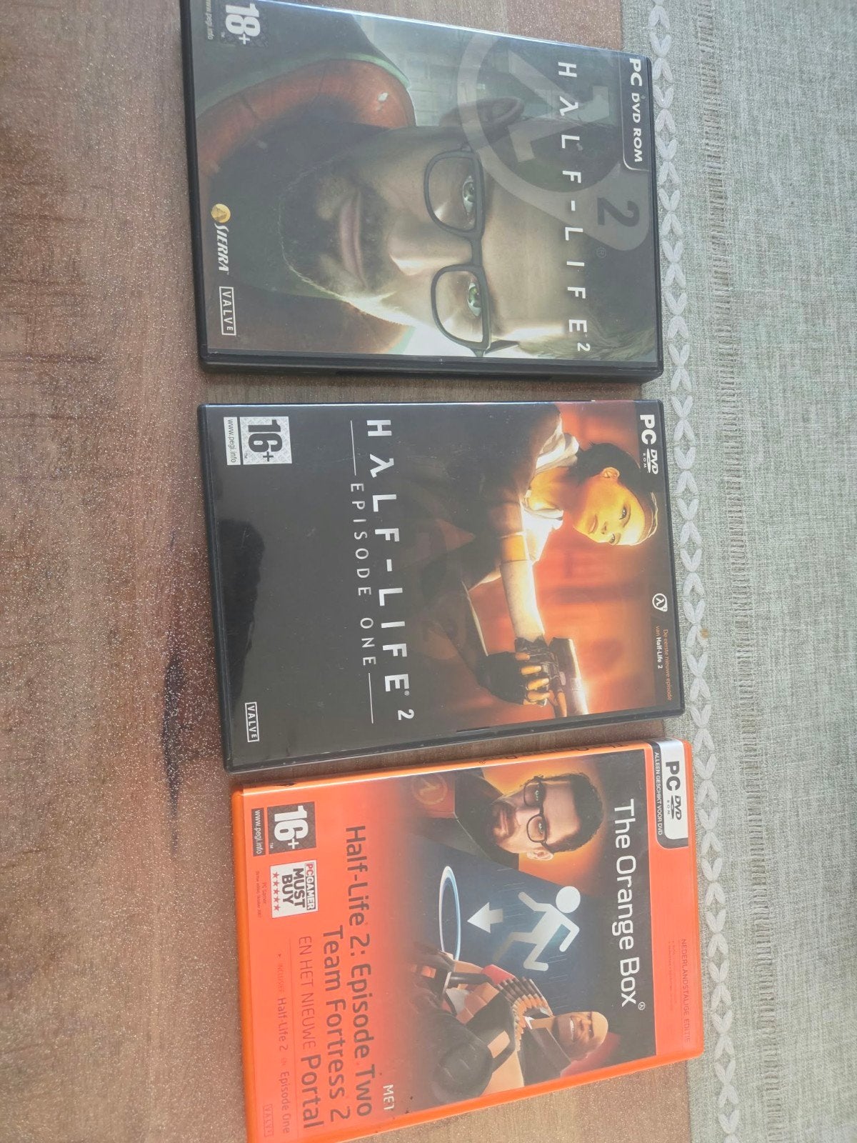 Half-Life 2 Collectie (3 games) - PC DVD ROM, Spelcomputers en Games, Games | Pc, Ophalen, Gebruikt, Shooter, 1 speler