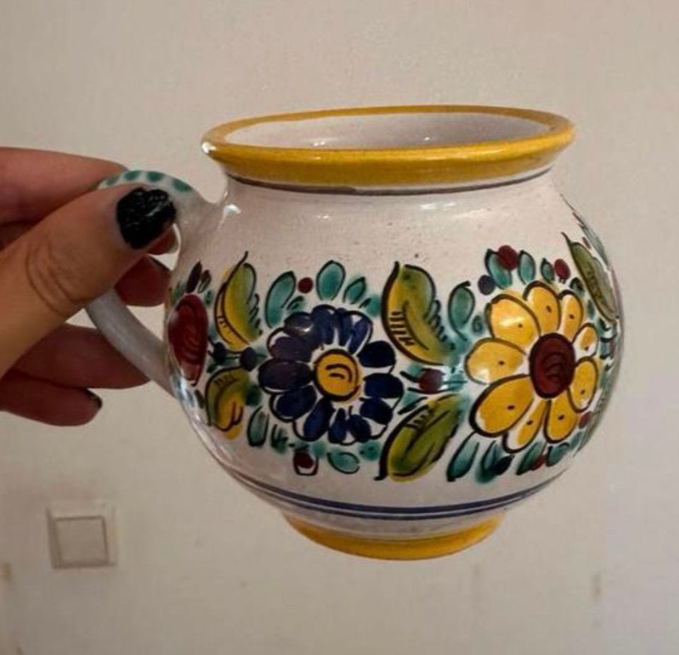 Kleurrijk handbeschilderd potje met een oortje uit portugal, Ophalen of Verzenden