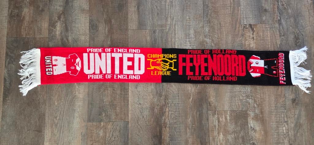 Sjaal Manchester United - Feyenoord, Ophalen of Verzenden, Zo goed als nieuw, Feyenoord, Vaantje of Sjaal