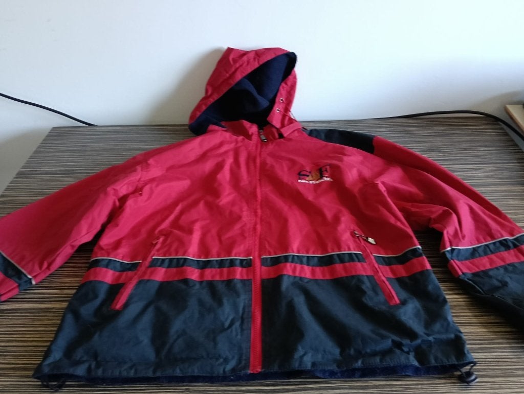 rode jas met capuchon dames, Maat 38/40 (M), Meerkleurig, San francisco, Ophalen of Verzenden