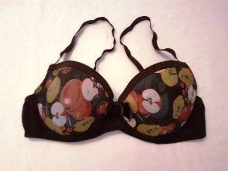 BH 80B Esmara beugelmodel zwart gebloemd iets voorgevuld, Esmara, Ophalen of Verzenden, Zwart, BH