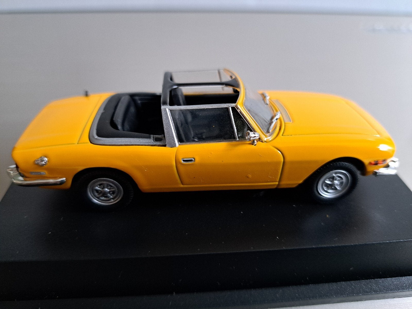 Triumph Stag, Classic Sportcars Collection 1:43, nieuw, Ophalen of Verzenden, Nieuw, Auto, Overige merken